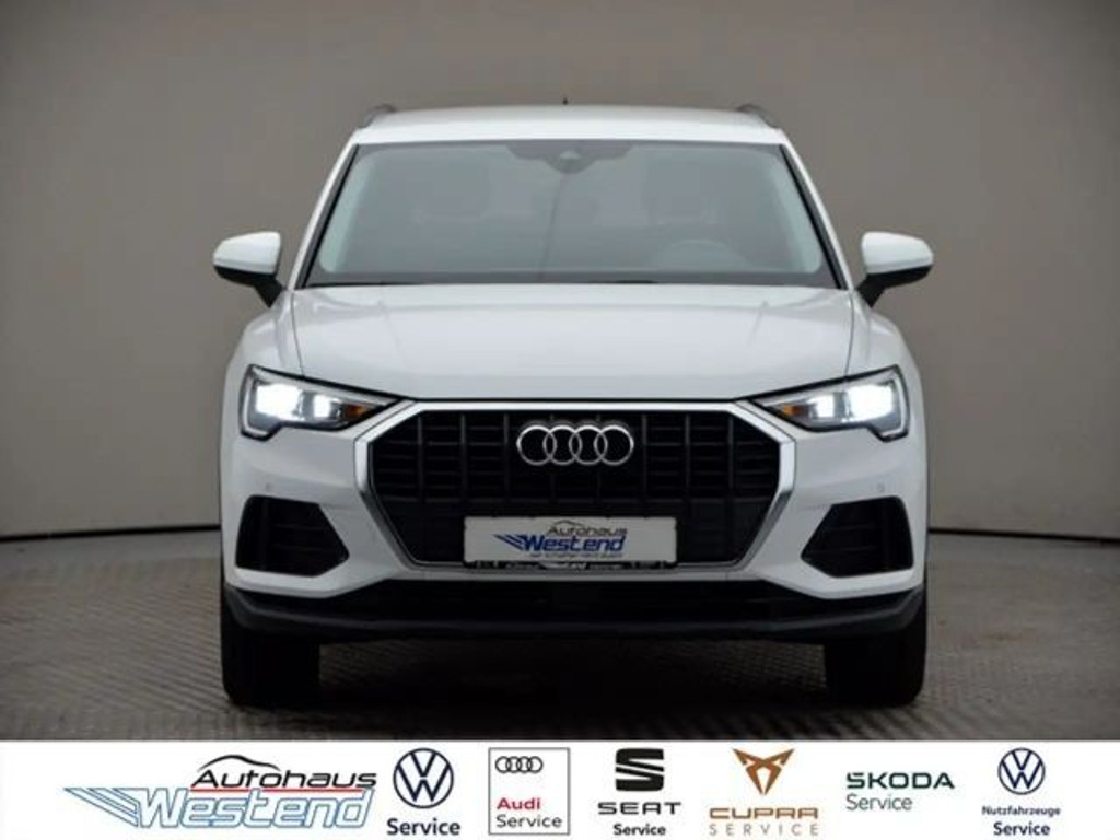 Audi Q3 2022 Hybride Benzine