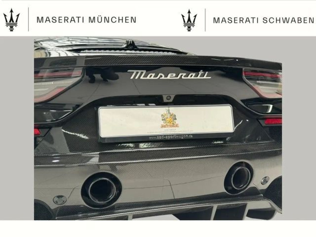 Maserati MC20