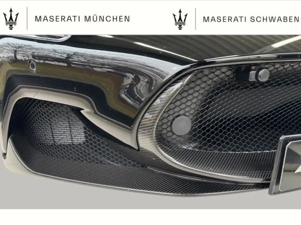 Maserati MC20