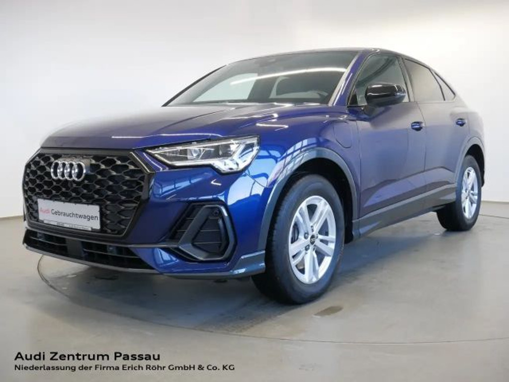 Audi Q3 2022 Hybride Benzine