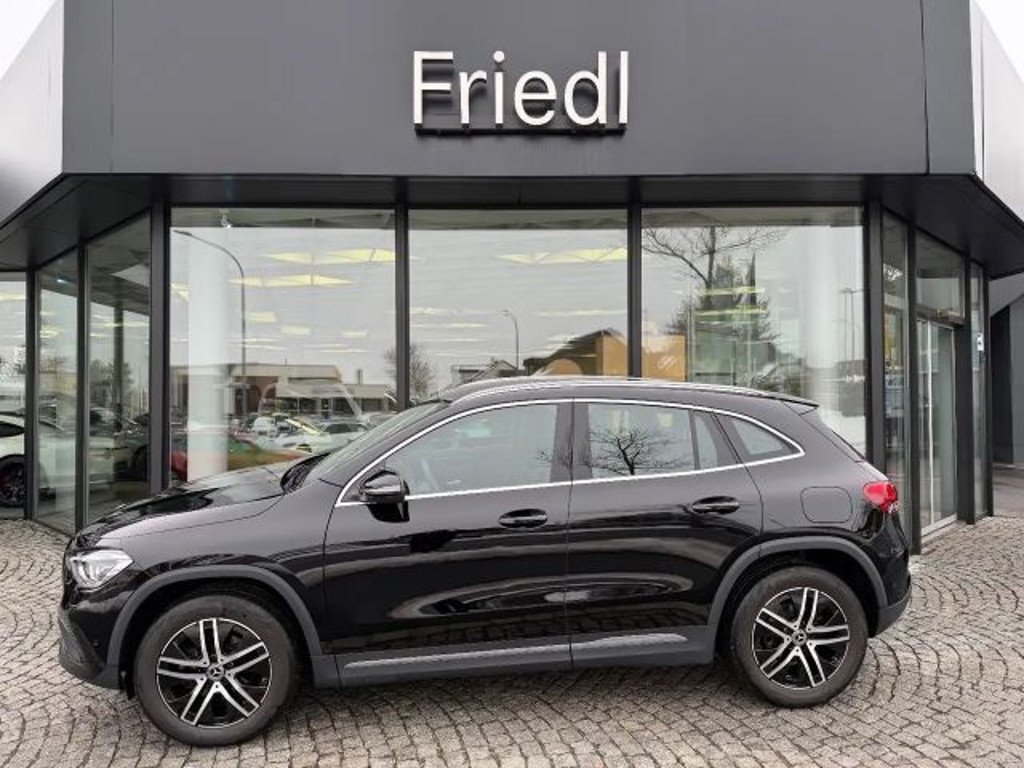 Mercedes-Benz GLA-Klasse