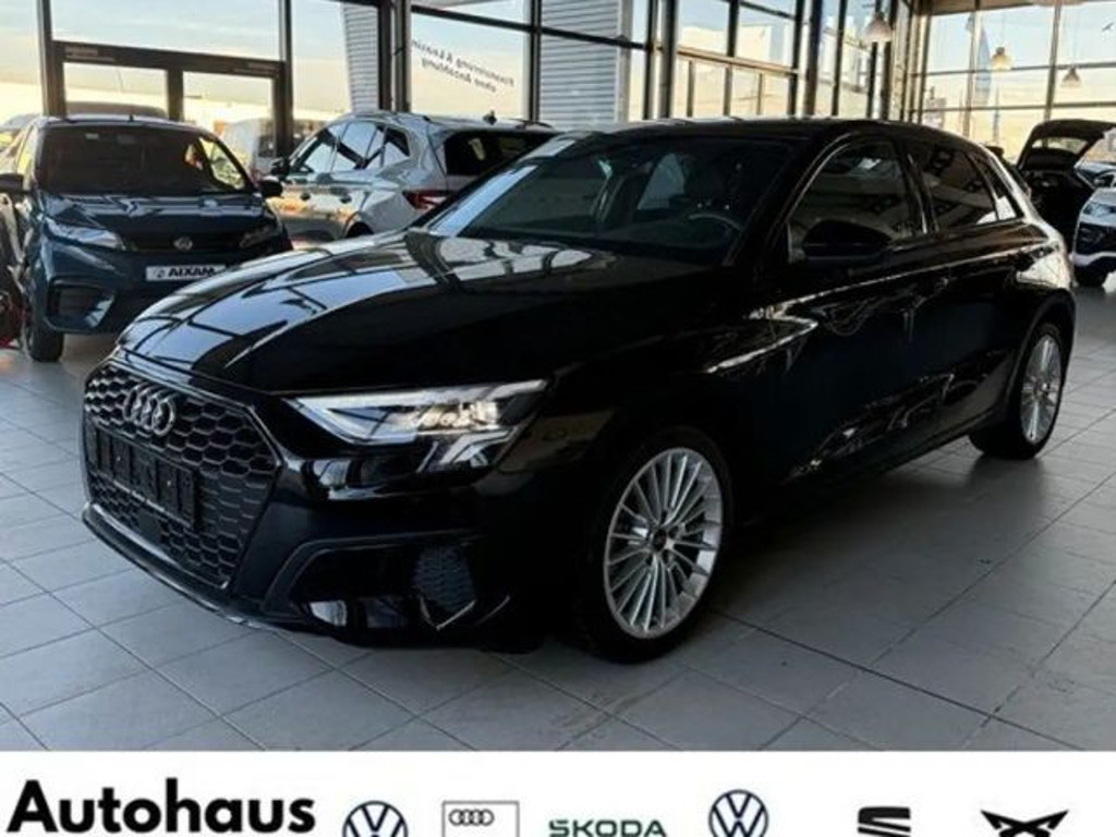 Audi A3 2023 Benzine