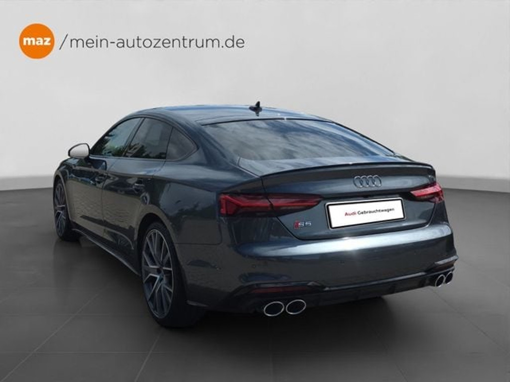 Audi S5
