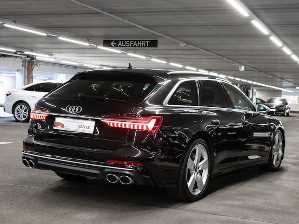 Audi S6