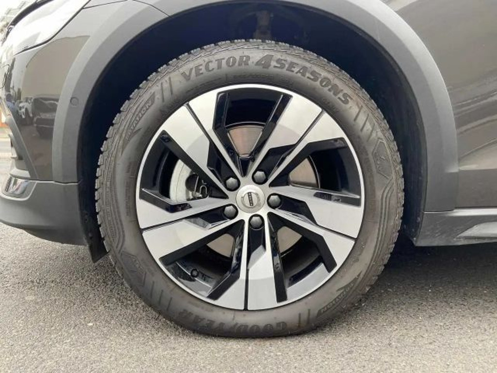 Volvo V60 Cross Country