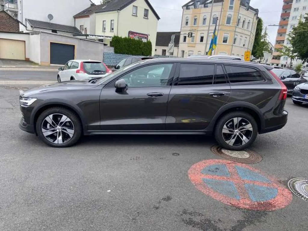 Volvo V60 Cross Country