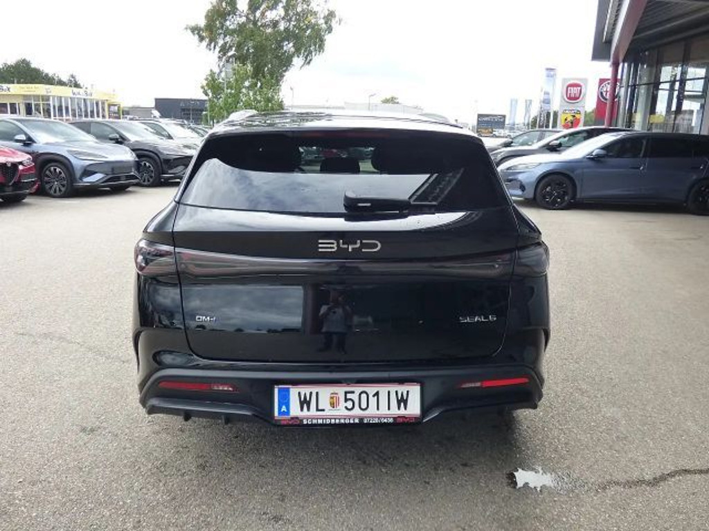 BYD Seal 6
