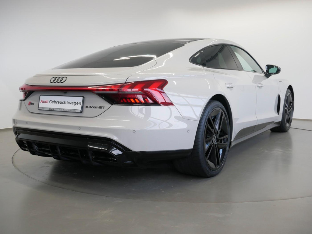 Audi RS e-tron GT