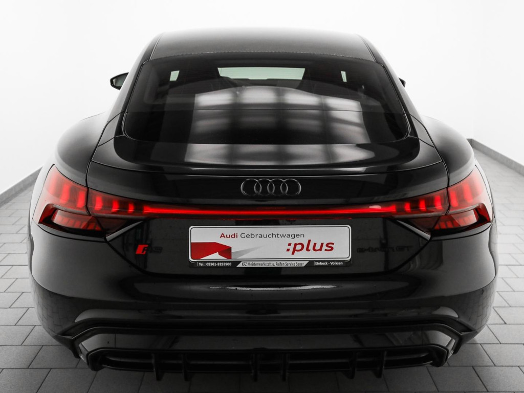Audi RS e-tron GT