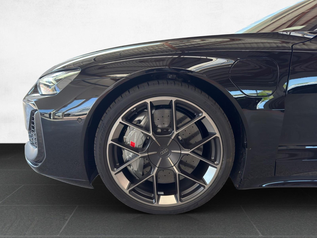 Audi RS e-tron GT