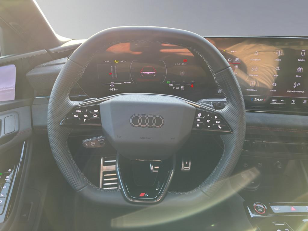 Audi S6 e-tron