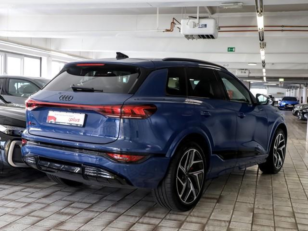 Audi SQ6 e-tron