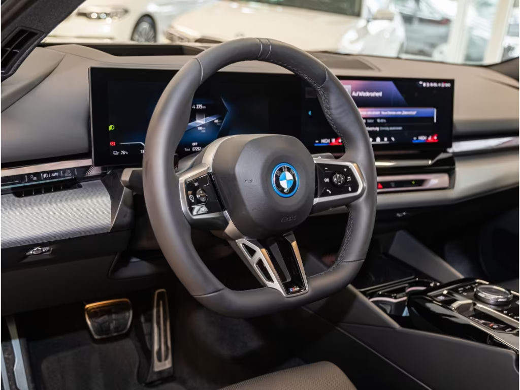 BMW i5