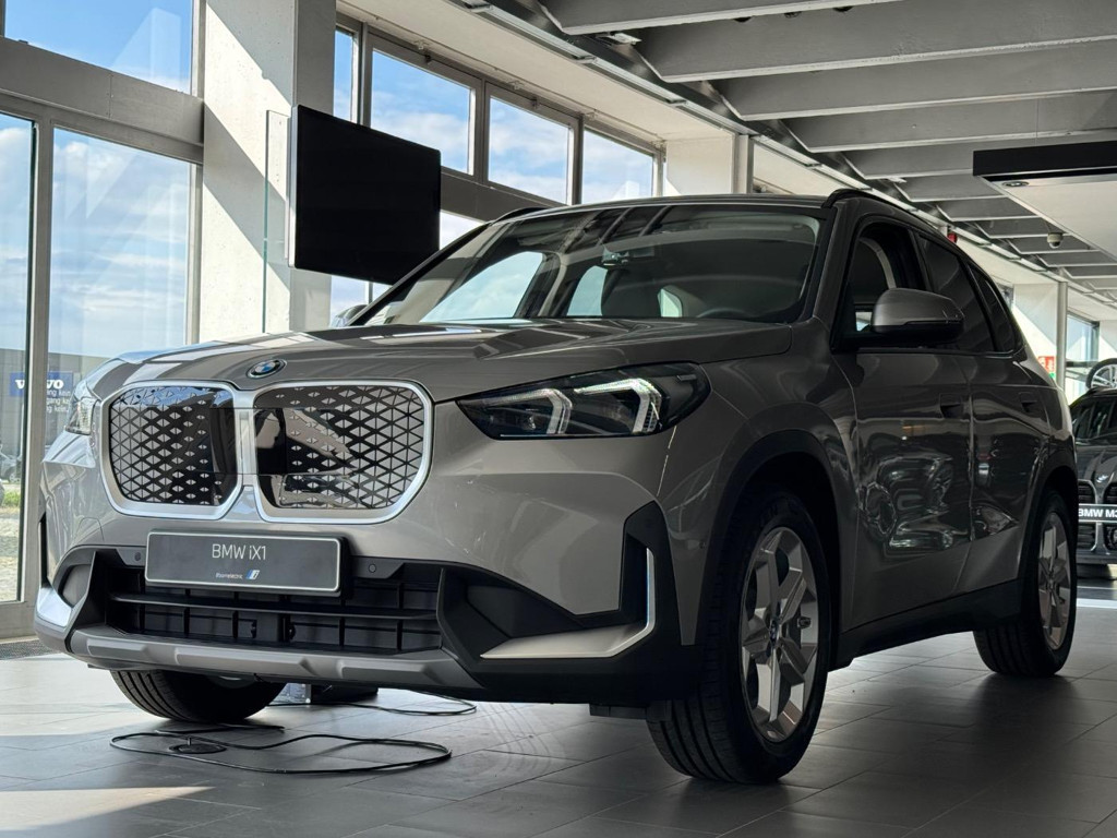 BMW iX1 2025 Elektrisch