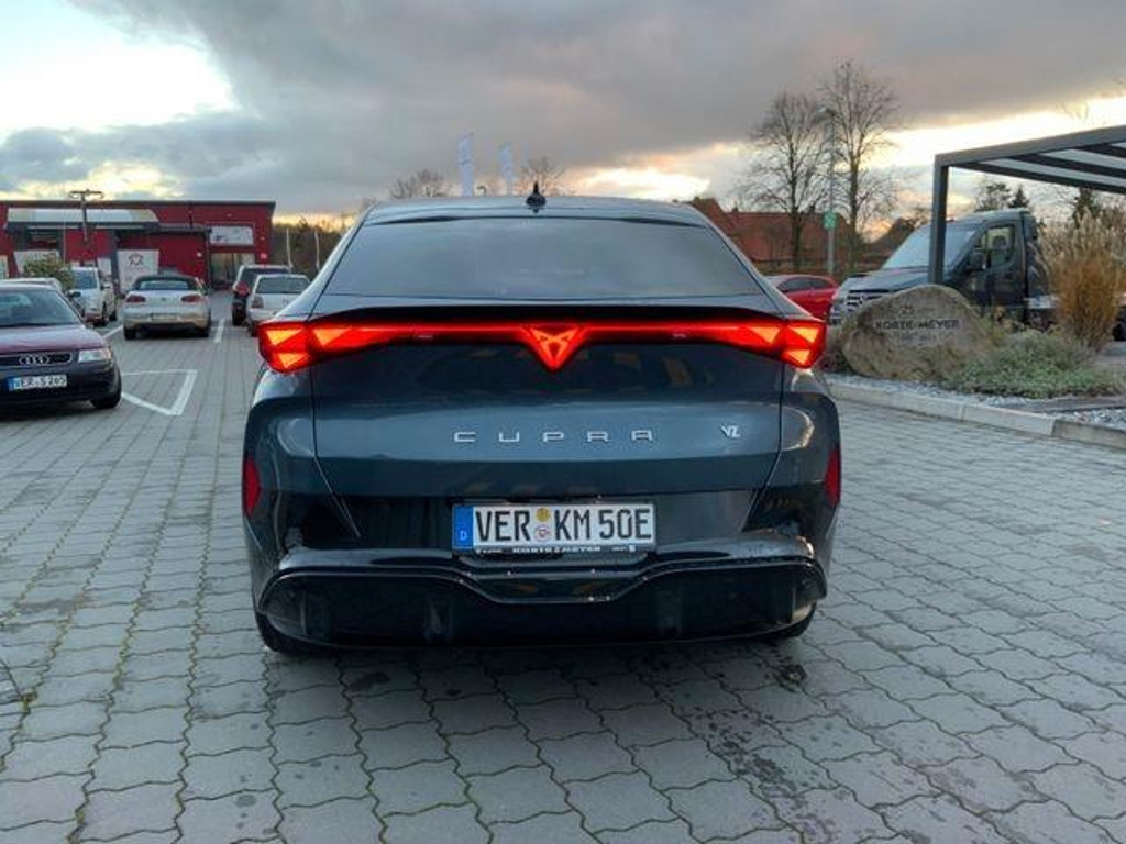 Cupra Tavascan