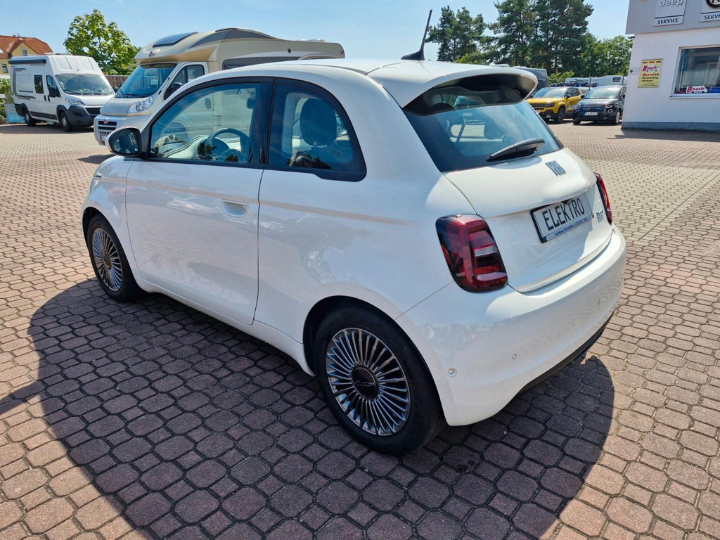 Fiat 500e