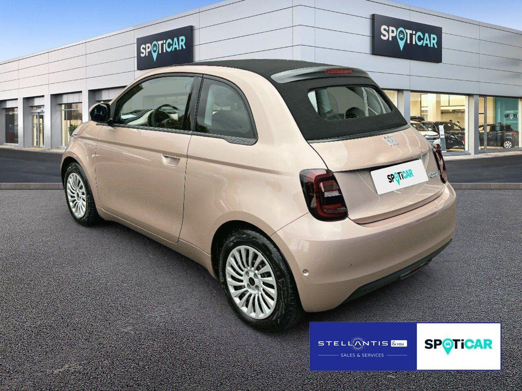Fiat 500e