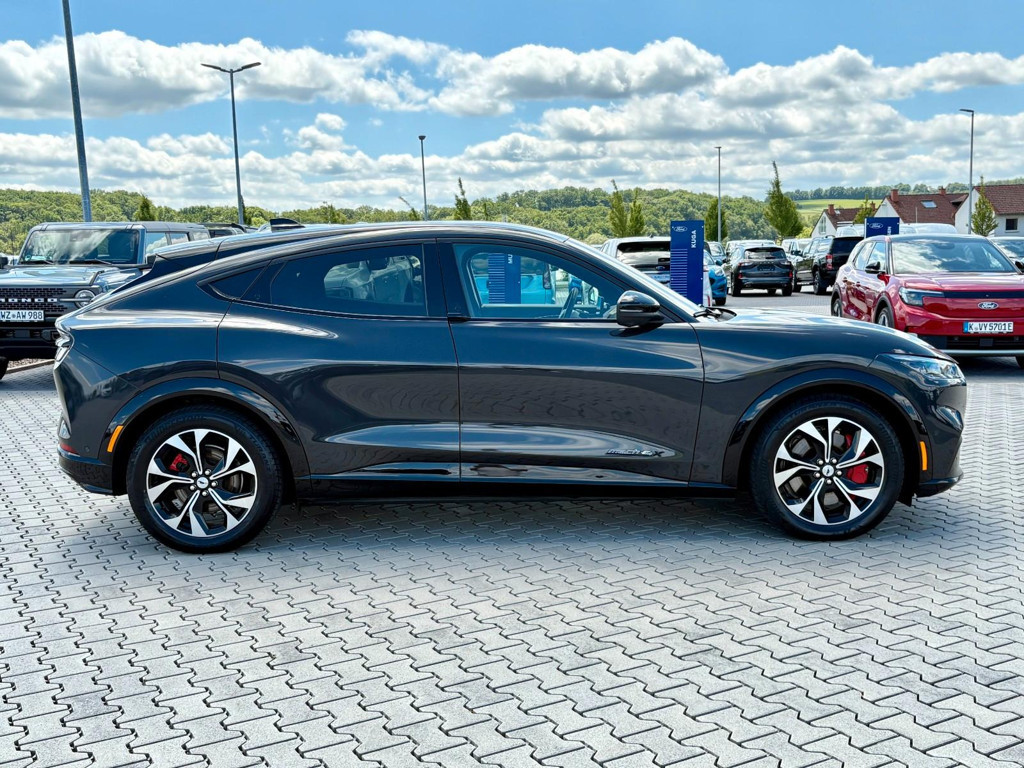 Ford Mustang Mach-E