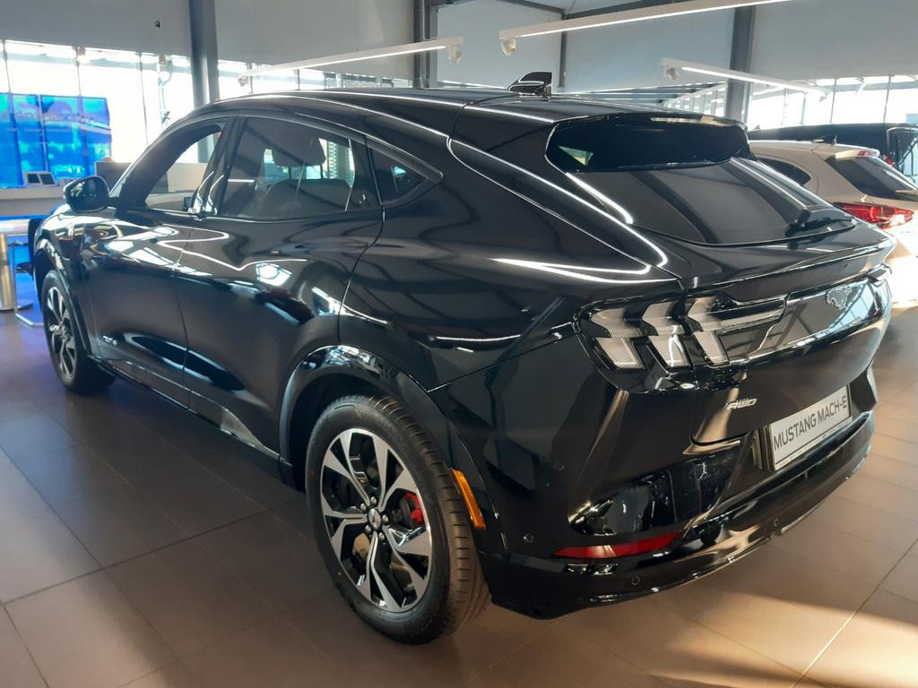 Ford Mustang Mach-E