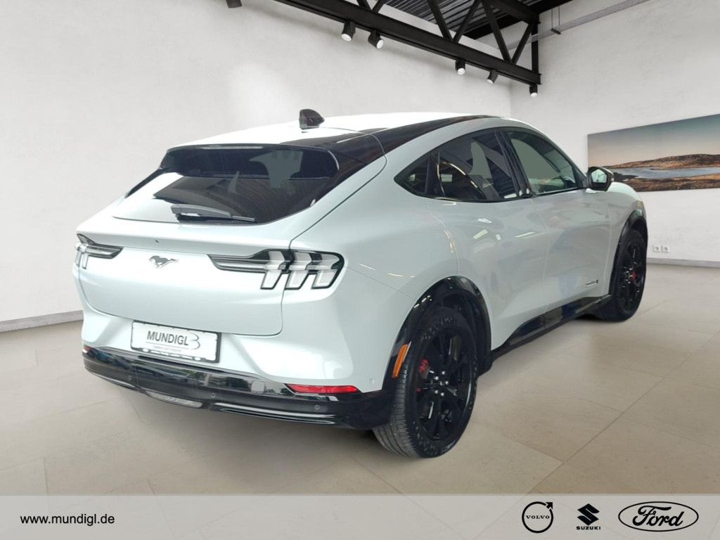 Ford Mustang Mach-E