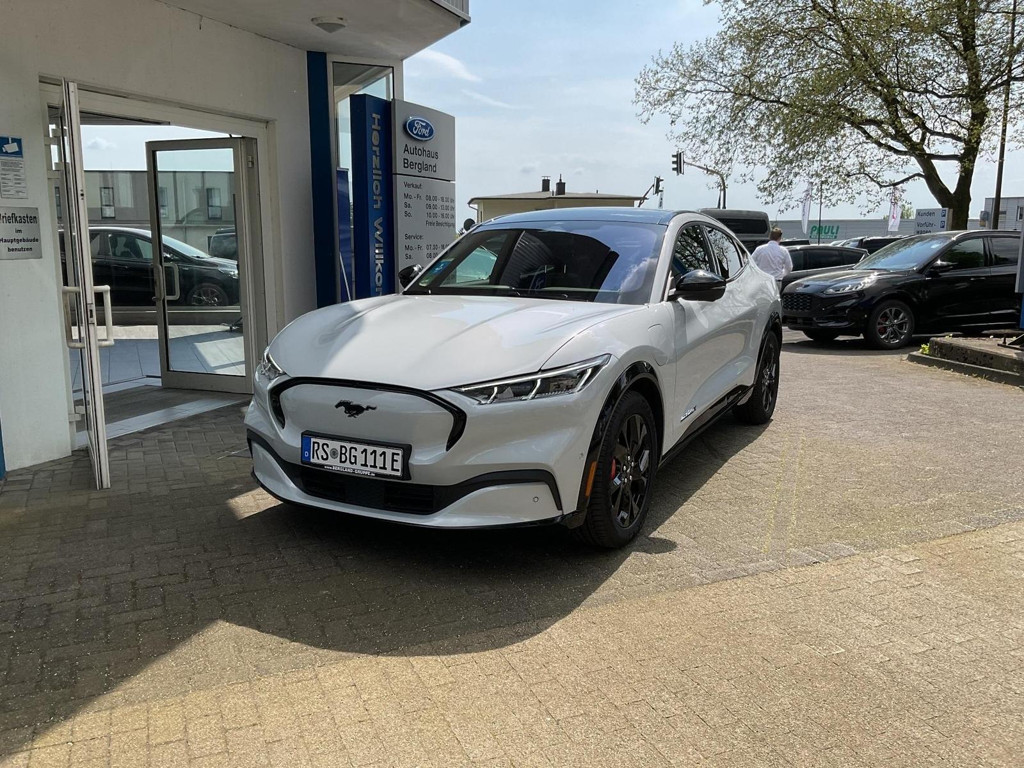 Ford Mustang Mach-E 2023 Elektrisch