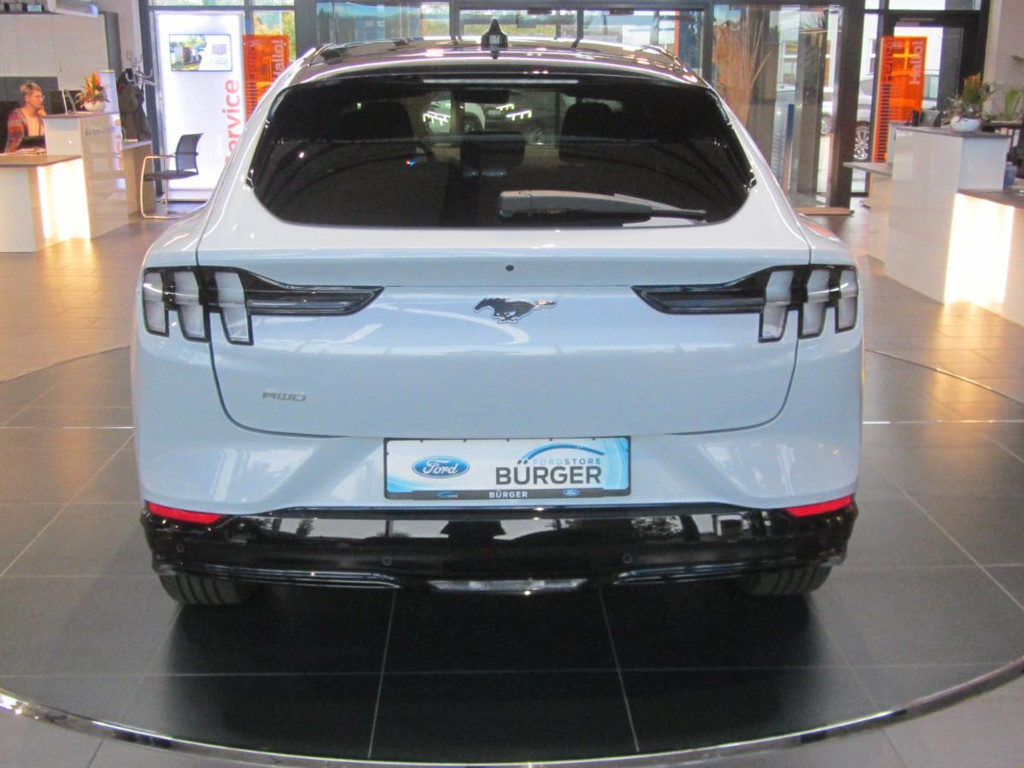 Ford Mustang Mach-E
