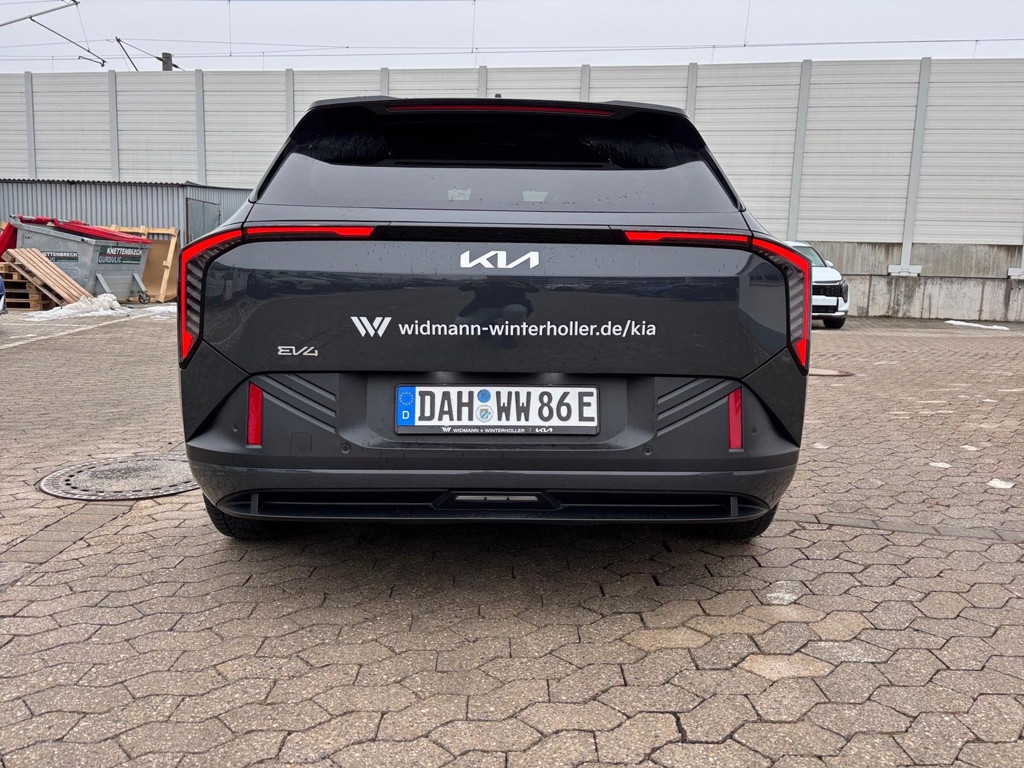 Kia EV4