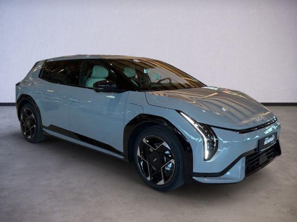 Kia EV4