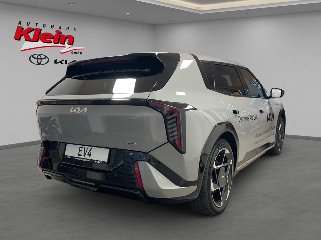 Kia EV4