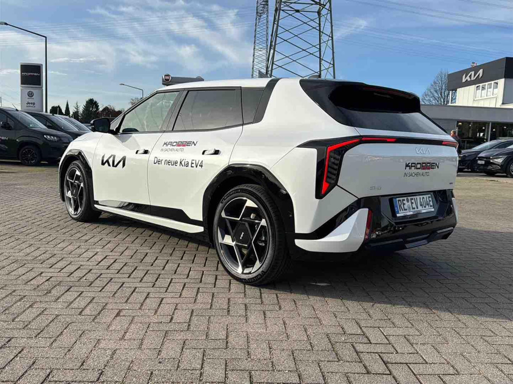Kia EV4