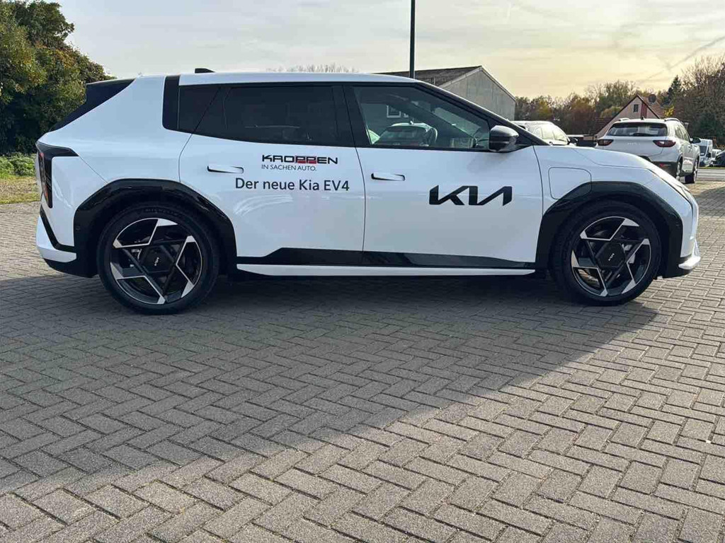 Kia EV4