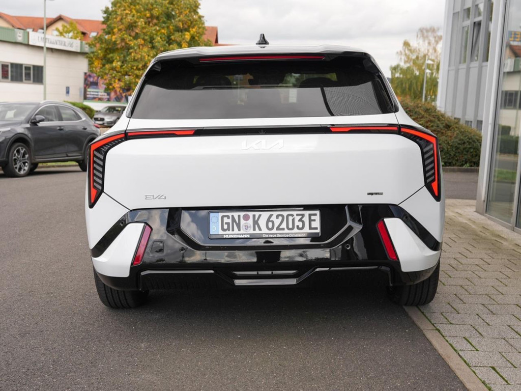 Kia EV4