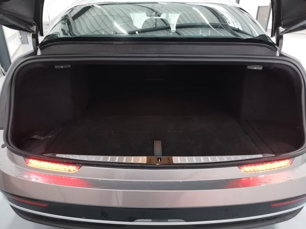 Lucid Air