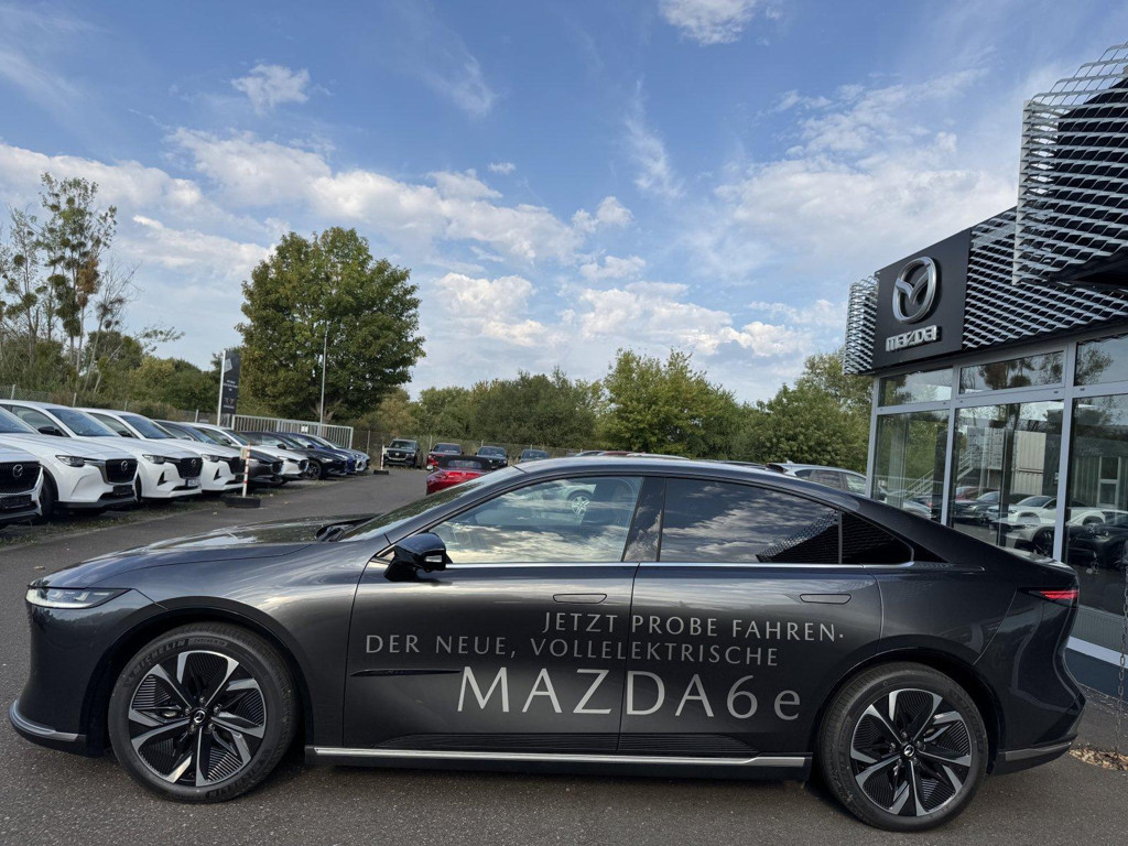 Mazda 6e
