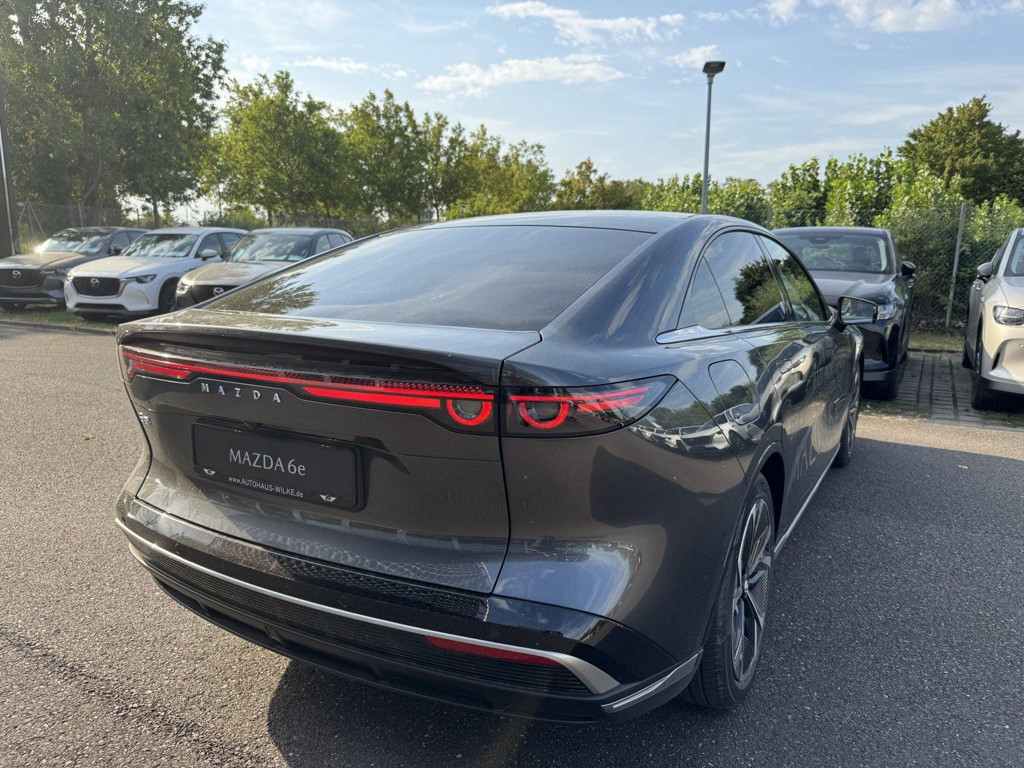 Mazda 6e