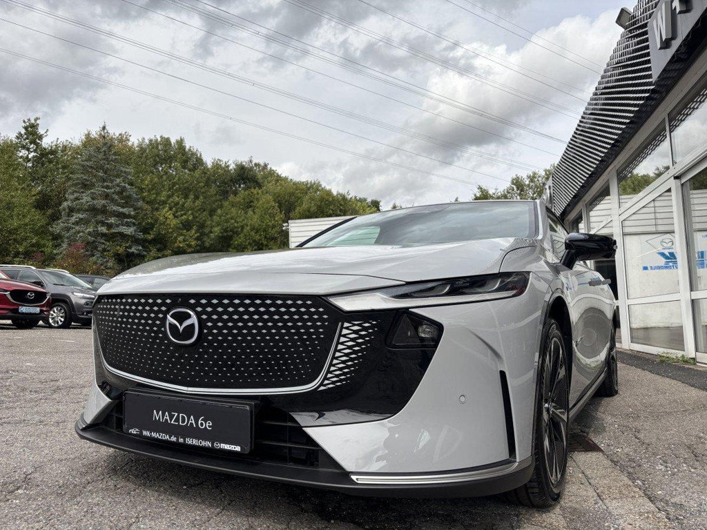Mazda 6e