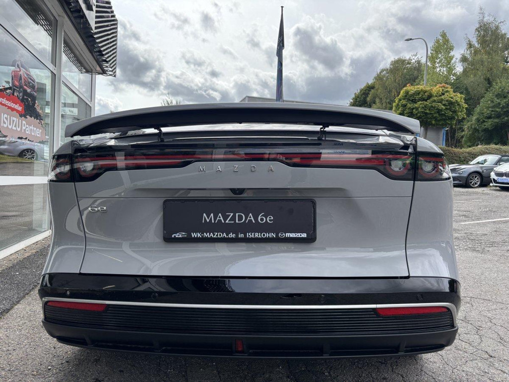 Mazda 6e
