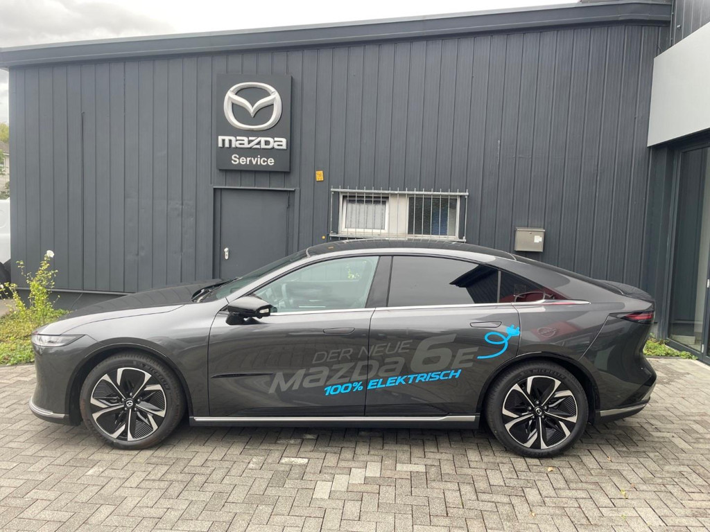 Mazda 6e