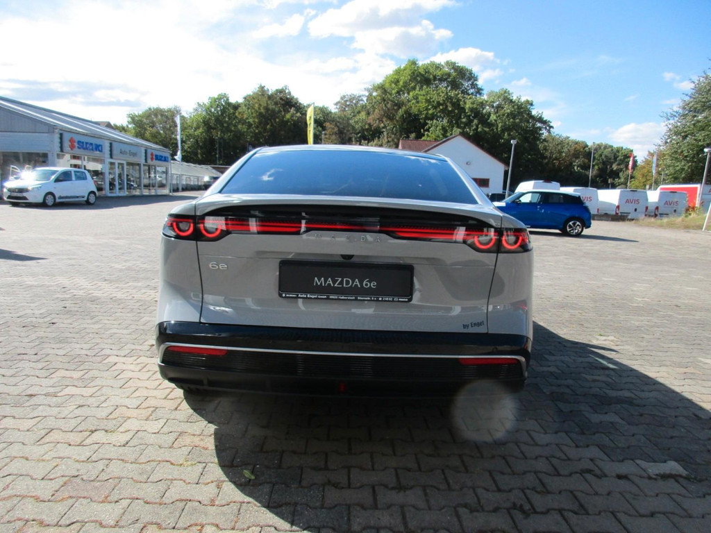 Mazda 6e