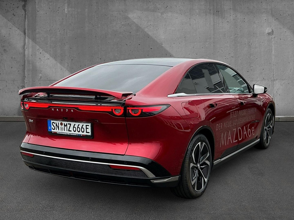 Mazda 6e