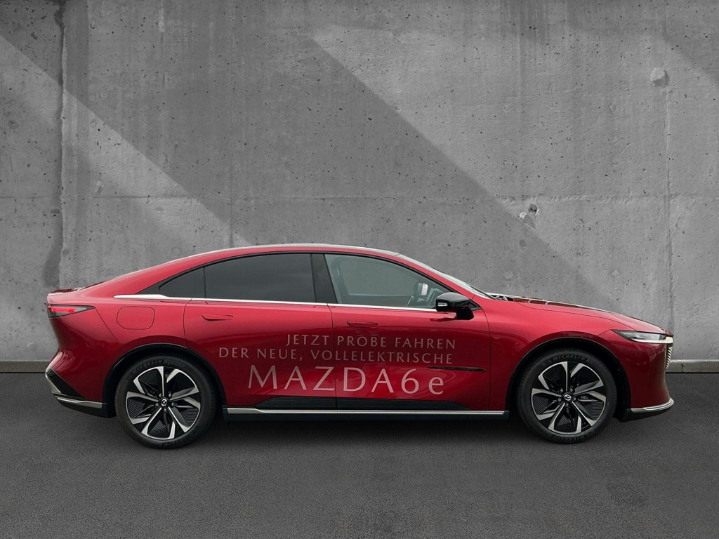 Mazda 6e