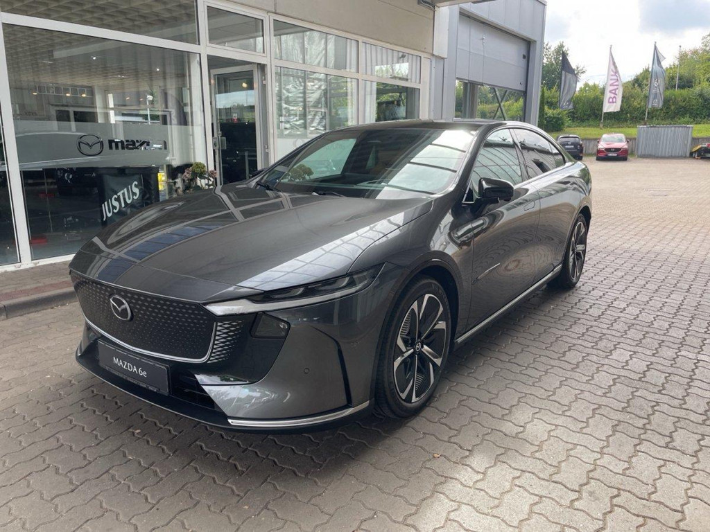 Mazda 6e