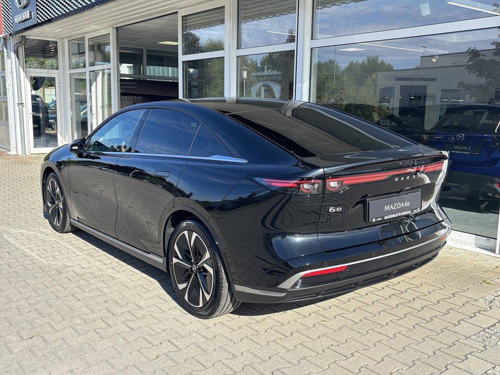 Mazda 6e