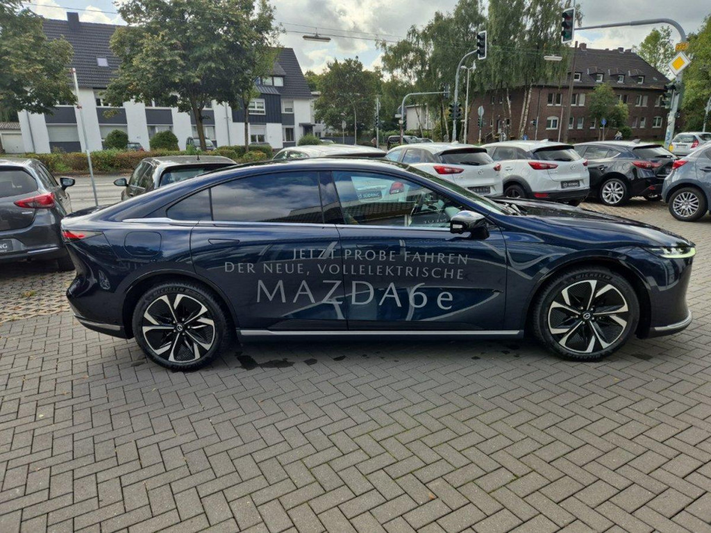 Mazda 6e