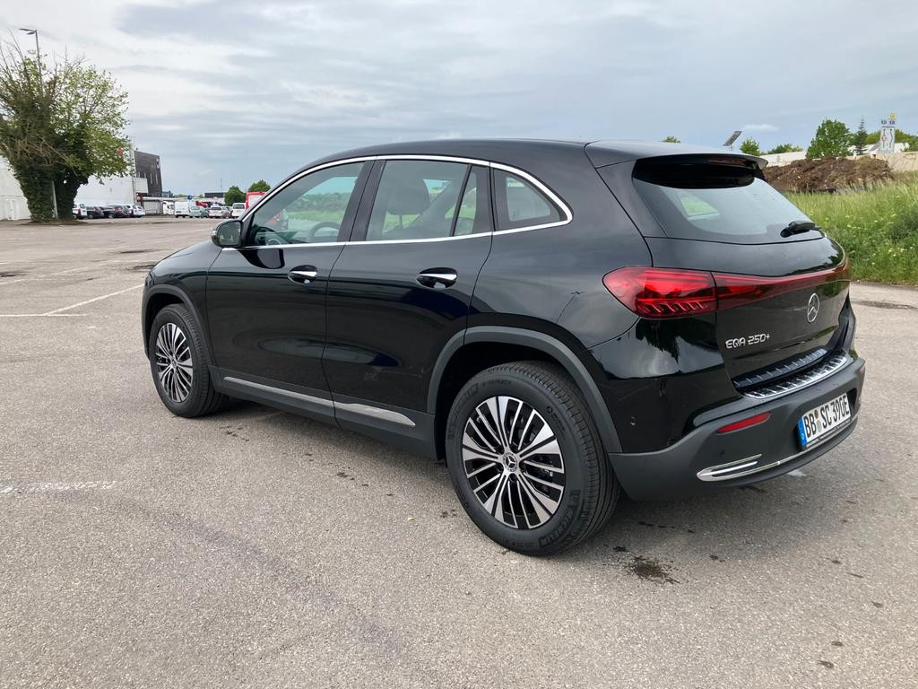 Mercedes-Benz EQA