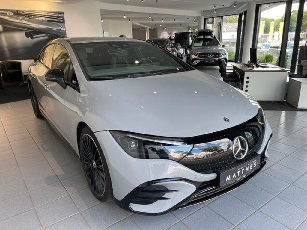 Mercedes-Benz EQE