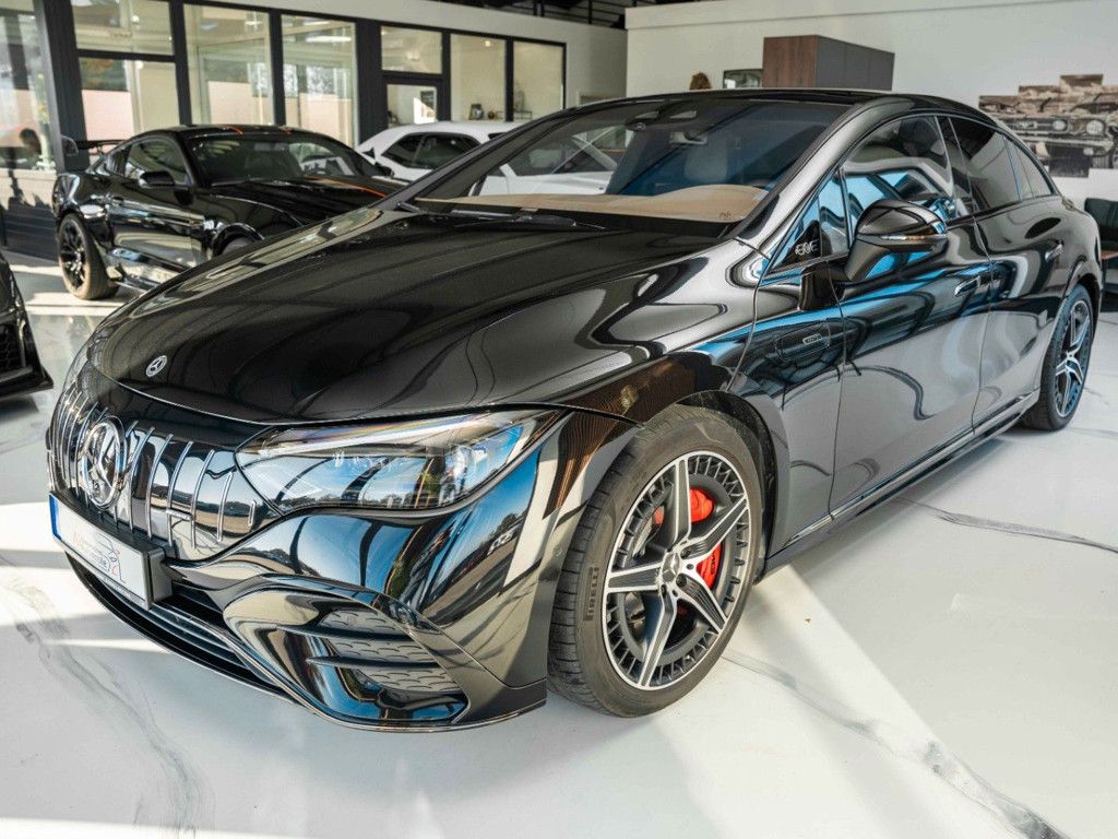 Mercedes-Benz EQE