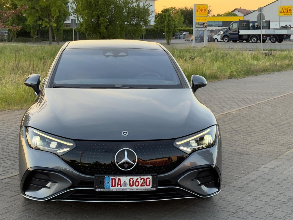 Mercedes-Benz EQE