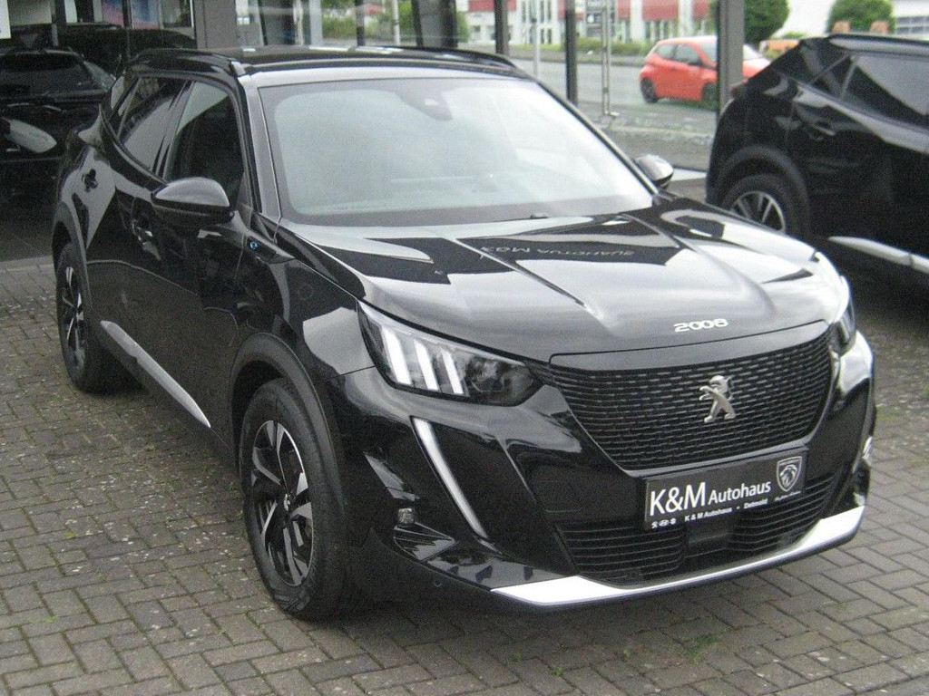 Peugeot e-2008