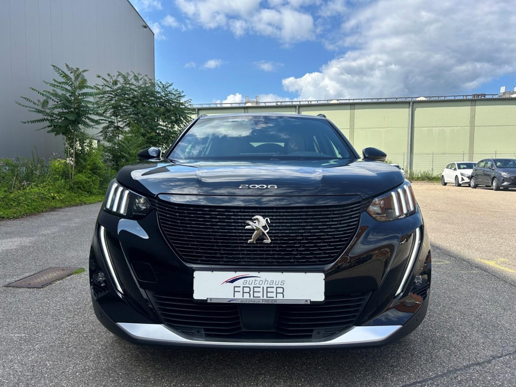 Peugeot e-2008